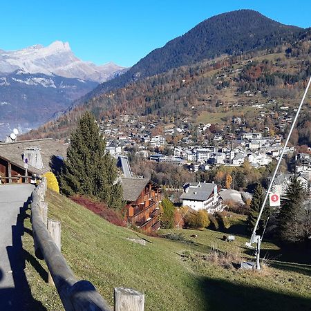 Appartement Meuble Avec Vue Sur Les Montagnes Et Piscine L'Ete Saint-Gervais-les-Bains Eksteriør bilde