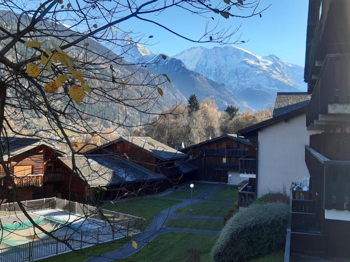 Appartement Meuble Avec Vue Sur Les Montagnes Et Piscine L'Ete Saint-Gervais-les-Bains Eksteriør bilde