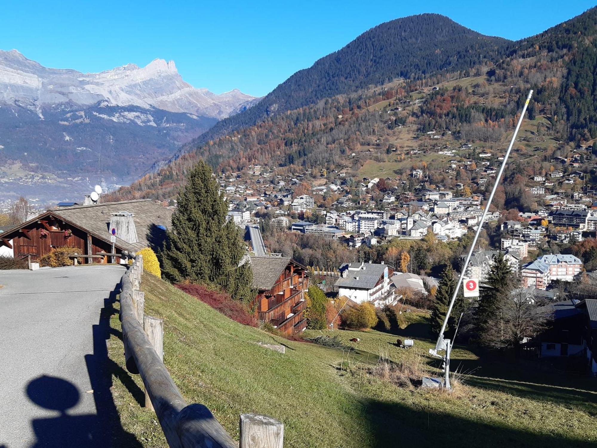 Appartement Meuble Avec Vue Sur Les Montagnes Et Piscine L'Ete Saint-Gervais-les-Bains Eksteriør bilde